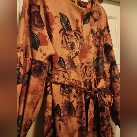 Tavin mustard yellow floral maxi dress with puffed long sleeves - Picture 3 of 9